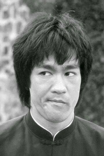 bruceleedragon1 tweet picture
