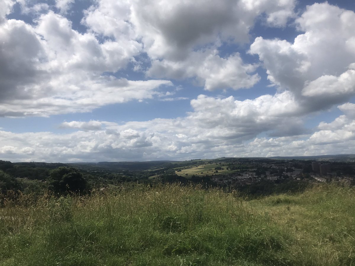 AbiWoodward_PhD's tweet photo. Stopping for a moment to enjoy the view on my lunchtime walk - right on my doorstep so no excuse not to do this more often #MondayMotivation #workingfromhome #takingtimeout #sheffieldbolehills https://t.co/Gukjf1HsN3