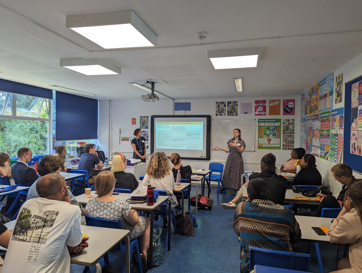 How can the pshe curriculum support primary to secondary transition? <a href="/CharterEast/">The Charter School East Dulwich</a> Florence Anderson and @Dulwichhamlet Victoria Begley share the very latest best practices #charterconference