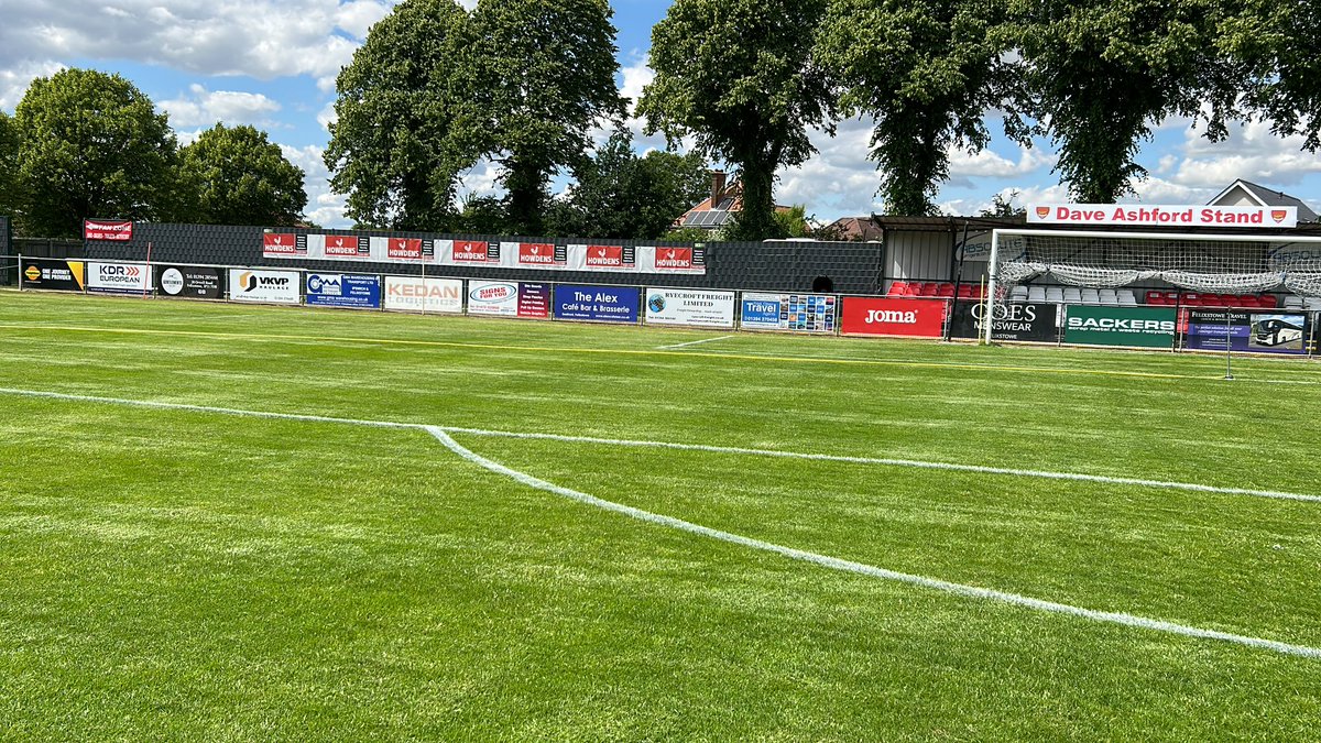 Best job in the world on a busy, productive day like this 🔴⚪️🔴