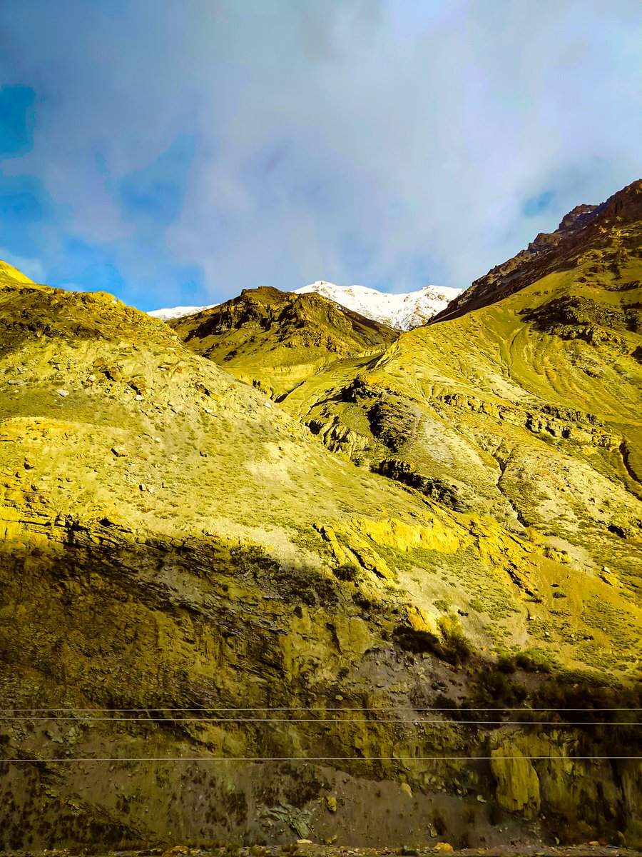 📍KAZA, HIMACHAL PRADESH

📸 SUKANYA DUTTA

DEVICE :- <a href="/realmeIndia/">realme</a> 9
#shotonrealme

<a href="/Pindle_India/">PINDLE INDIA 🇮🇳</a>
pindle.io/web/share?sid=…

#kaza #HimachalWeather #himachalpradesh #spitivalley