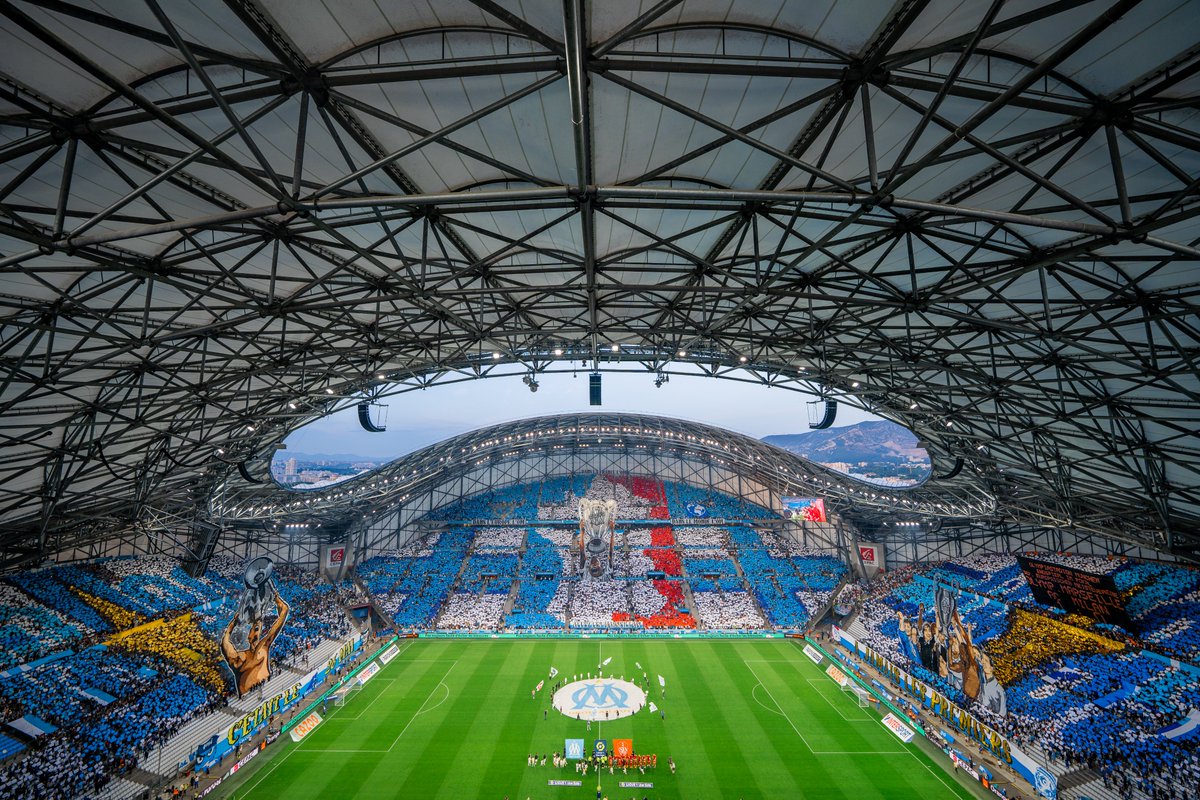 OM_Officiel's tweet photo. L’incroyable tifo réalisé lors de #OMSB29 est nommé dans les plus beaux tifos de la saison 🔵⚪️

🗳 À vous de jouer la #TeamOM 👉 https://t.co/lYnI4gXUia https://t.co/5Vcugpvn2a