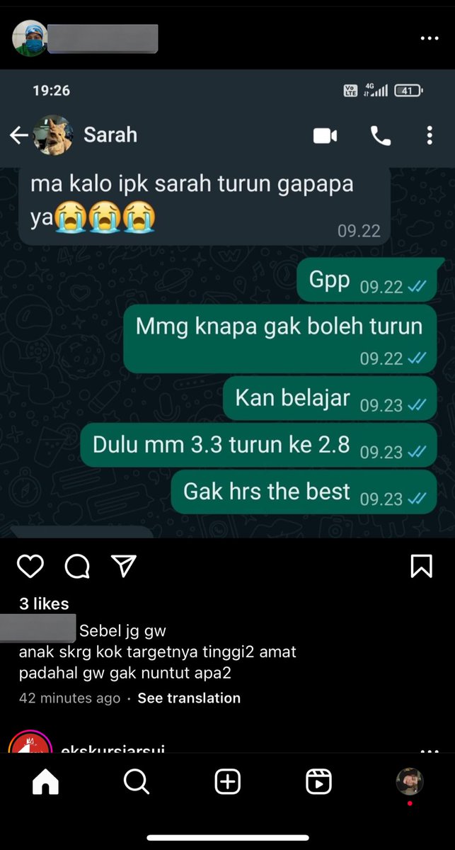 laserqueszt's tweet image. not my mom posting me on her ig😭