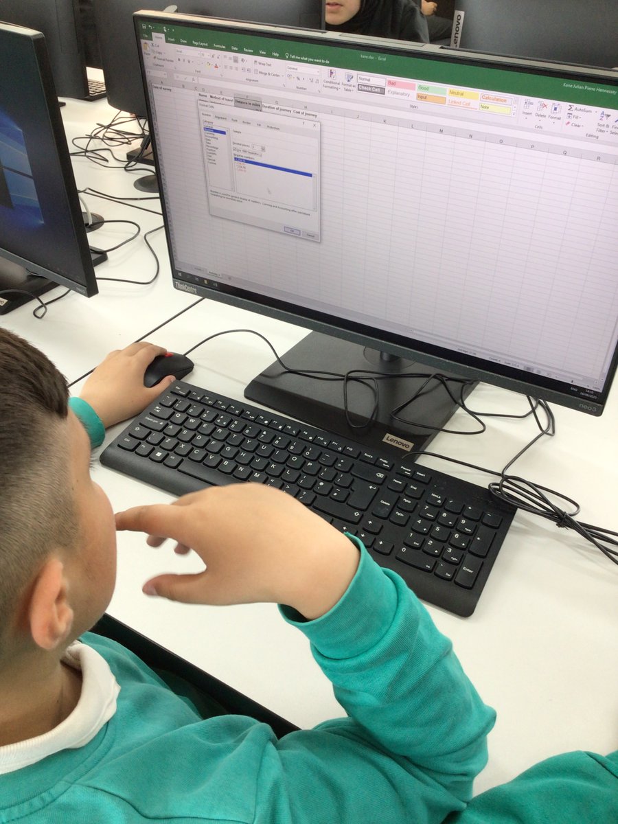 NansenSchool's tweet image. Year 6 are learning how to modify spreadsheets @UH_NCCE #Computing #TeachComputing