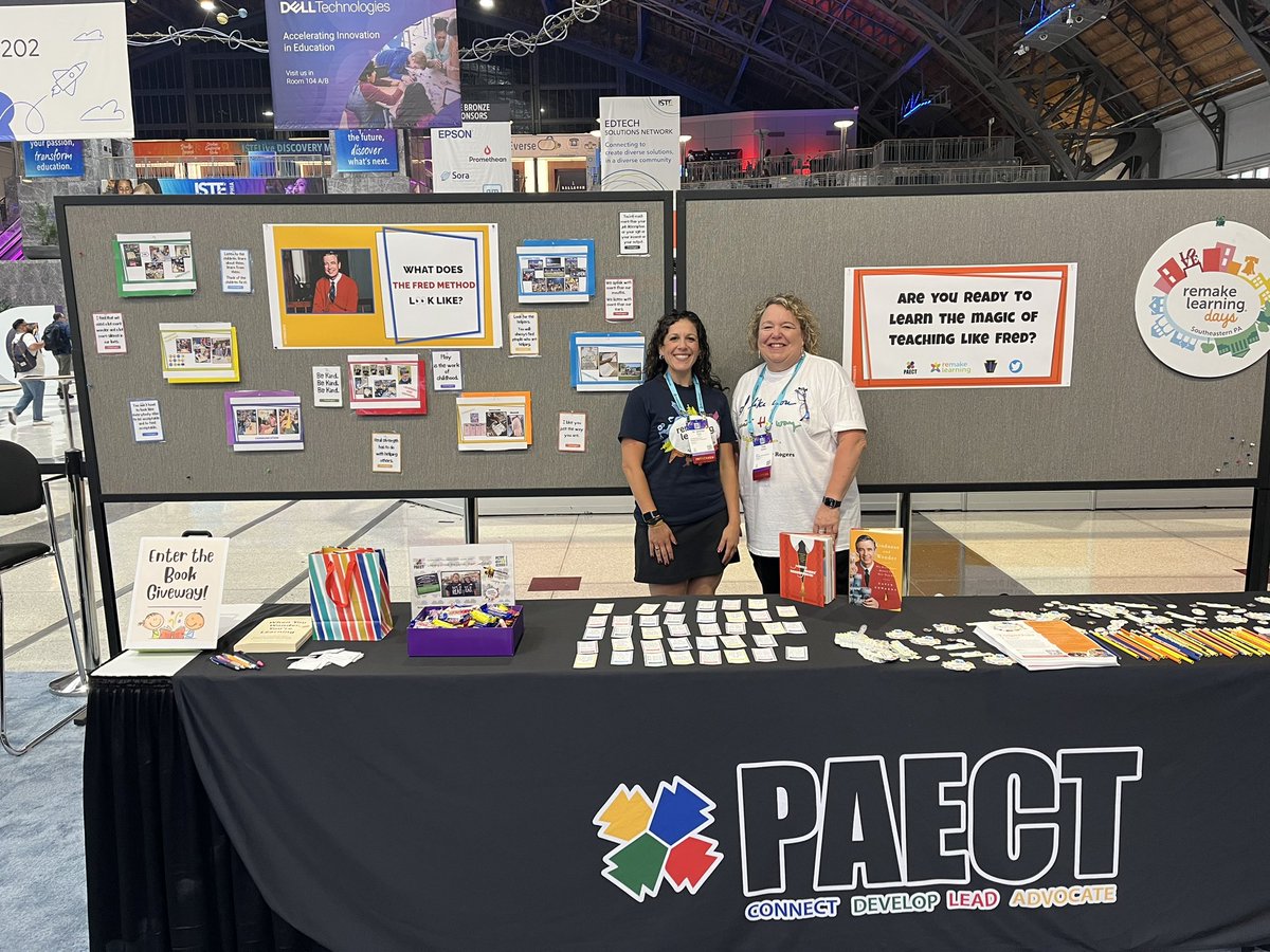 JENTONEY's tweet image. Good Morning @ISTEofficial! Come join @Tracyteach1, @AlyssaMooreIU1, @kswboyles, and me at the @remakelearning @RemakeDays #ISTELive playground! #ISTEchat @PAECT @nwpaect @keystonespa