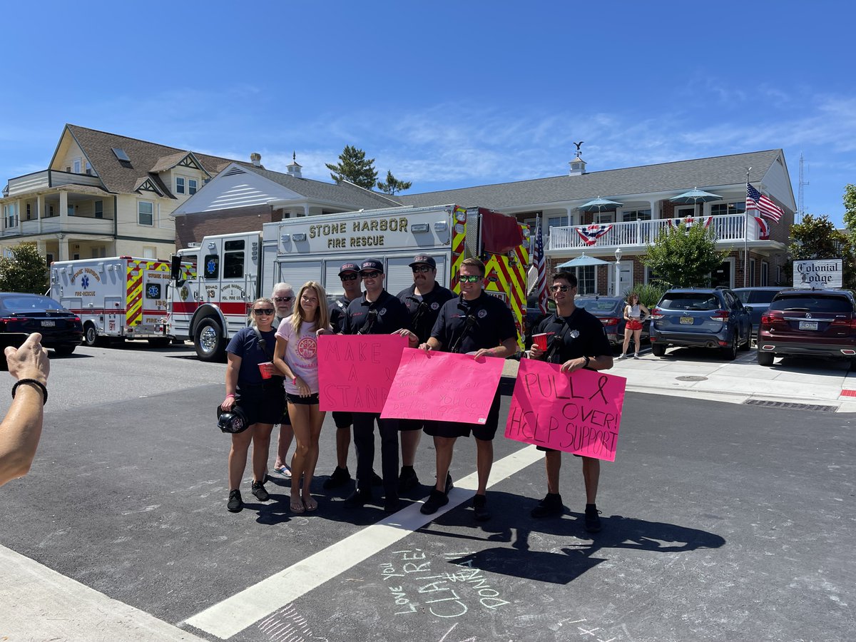 plsc_bcrf's tweet image. Happy #MakeAStandMonday! We are looking back at our incredible stand that was made in Stone Harbor, NJ! 💖🎗️ 

The community came together to support the @BCRFcure  spreading hope, and raising funds for a cause that touches us all. ✨

#MakeAStand #CommunitySupport #StoneHarbor
