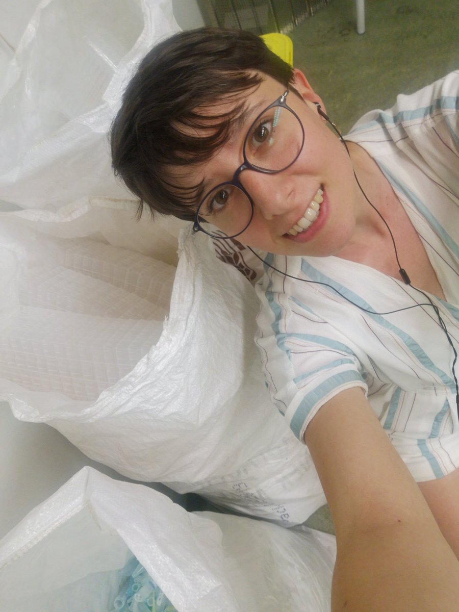 Just finished preparing another load of plastic waste from the lab to be picked up for recycling - thank you again to <a href="/GrnLabsAustria/">GreenLabsAustria</a> for working out a way that all this plastic doesn't just get burned!
#sustainablelab #greenlab #recycle