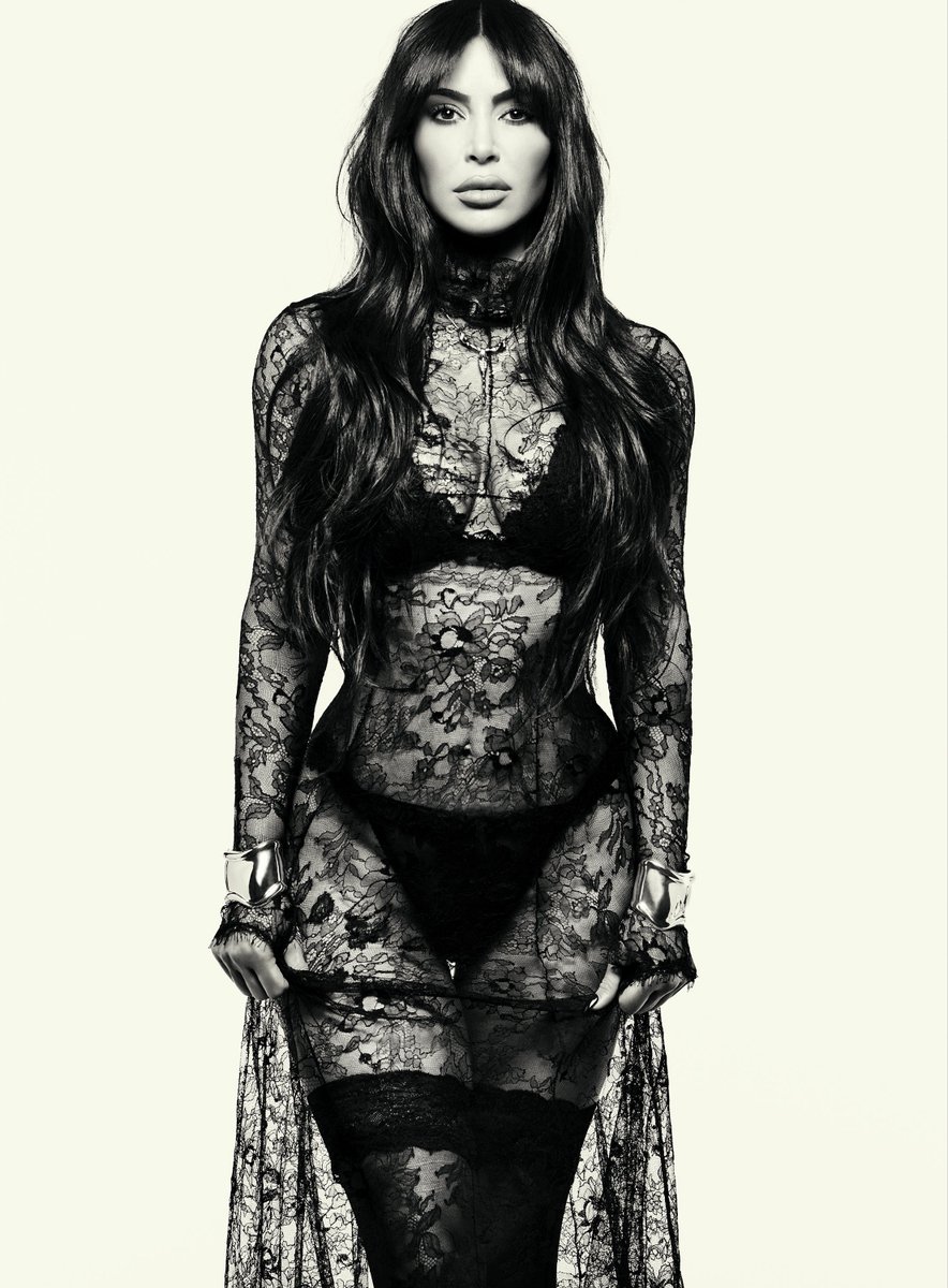 KimKardashian tweet picture