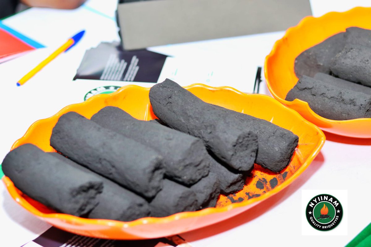 KenyaCIC's tweet image. With the rising cost of fuel and non-renewable energies, households and companies are facing financial constraints in accessing #energy that is affordable and efficient. #Briquettes produced from alternative raw materials such as bagasse, coffee &amp;amp; maize residues provide a more