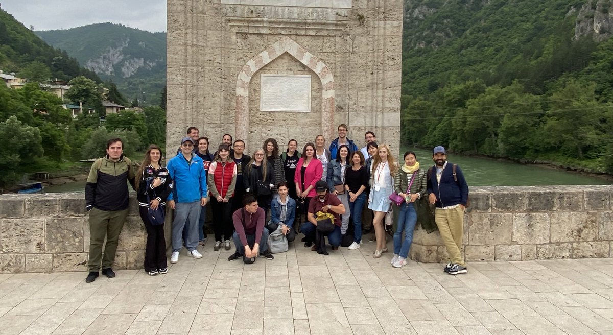 Our Director Dorry Noyes joins a team of 7 PhD students from @OSUEnglish & @osupolisci in Serbia for the Serious Games and World Politics Seminar. They're joined by 8 Serbian counterparts and 10 faculty members. More at ow.ly/P77050OX7zi @FPNBeograd @CSEEES_OSU @OSUGlobal