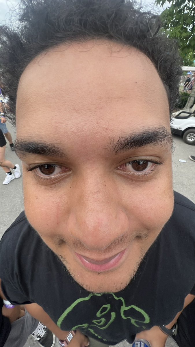 hezloh's tweet photo. Oh hi @djhamro :) good to see you at Escapade 🫡❤️ https://t.co/wOqOBR2WOX