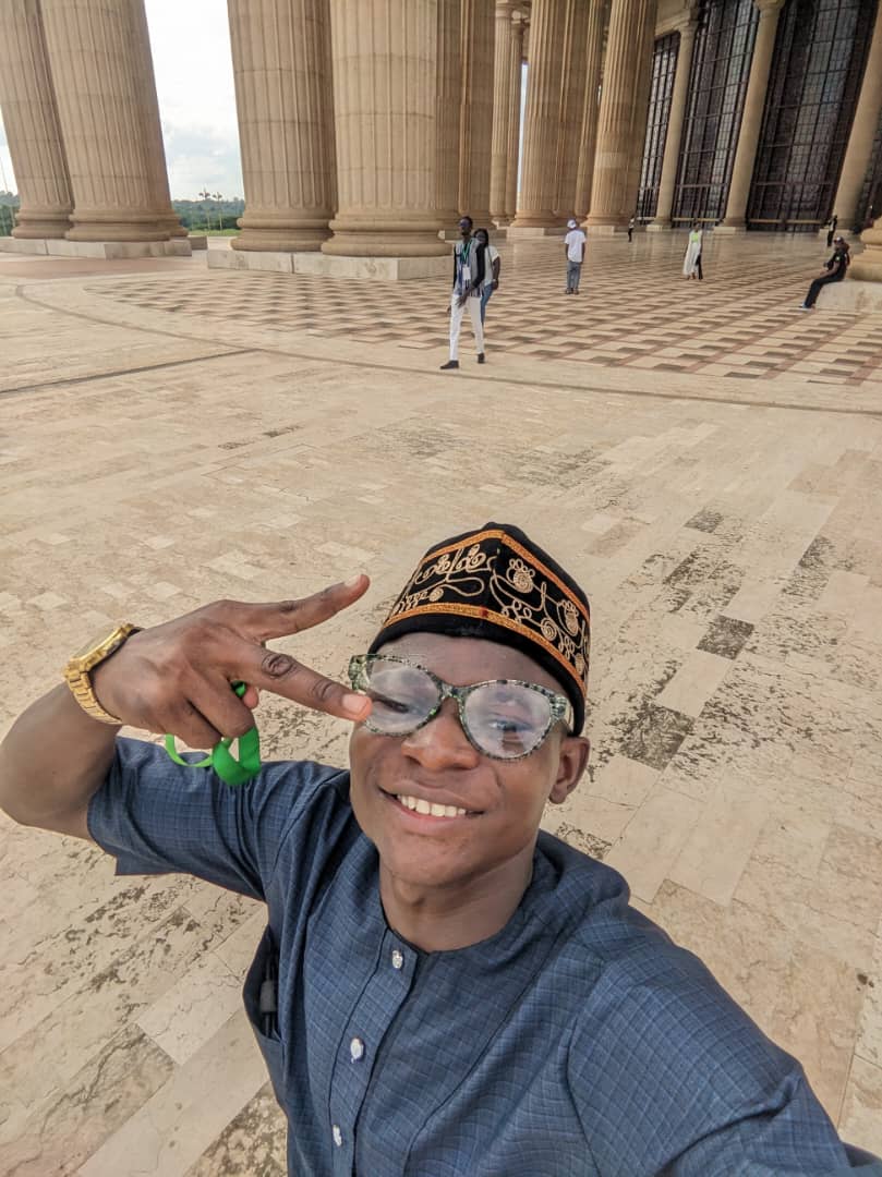 In Yamoussoukro, we visited the basilica during Week-Eco2023 and it was really impressive to see all this technicality and knowledge gathered in one place. 
#weekeco 
#weekeco2023 .