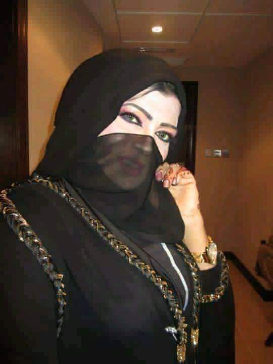 laylaa20k's tweet photo. مساء الخير 🌹 https://t.co/7F8pFrXYLX