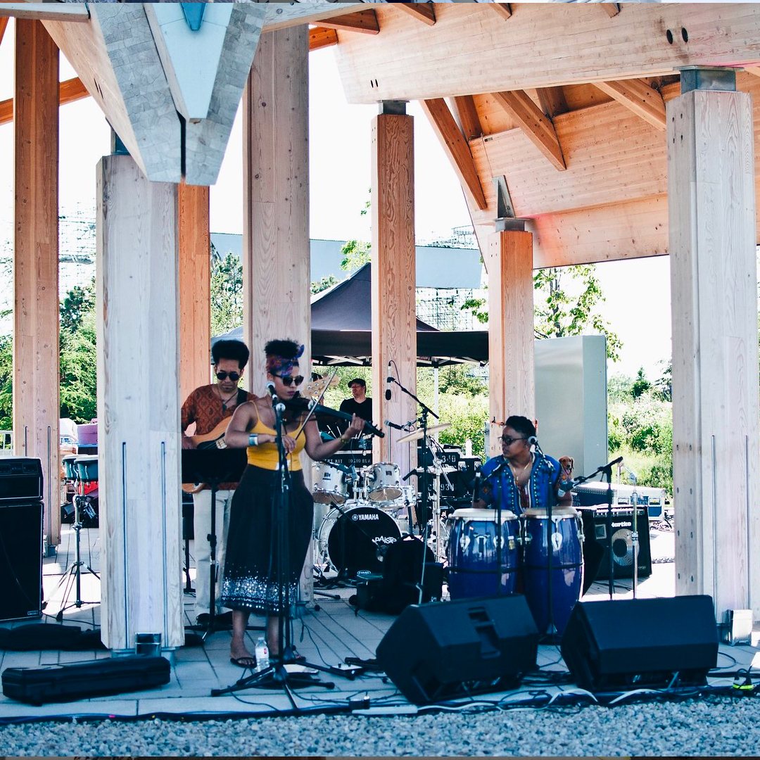 SoundRecovery_'s tweet image. Toronto is getting eight weekends of free live music, art and wellness in Trillium Park by the waterfront. SummerSeries runs from July 1 to Labour Day weekend and will feature live performances by local artists and DJs #soundrecovery #letthemusicplaysafely #letthemusicplay