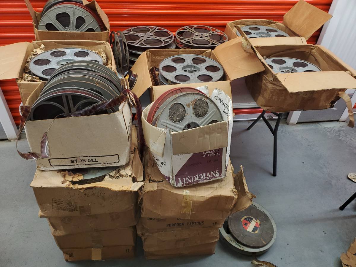 To all of my stag film archivists out there: There's a HUGE collection of adult film reels in this Georgia Craigslist post. atlanta.craigslist.org/nat/emd/d/lawr…