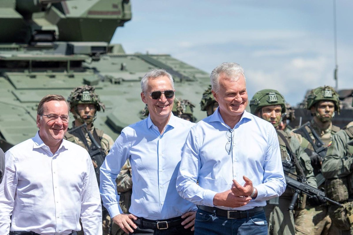 GitanasNauseda's tweet photo. Visited Pabrade training area for the joint exercise of 🇱🇹&amp; 🇩🇪 troops „Griffin Storm“, with #NATO Secretary General @JensStoltenberg &amp; DefMin Boris Pistorius.

Strong proof of 🇩🇪 readiness to assign and quickly redeploy combat units to perform tasks in 🇱🇹.

#StrongerTogether! https://t.co/BF1Jd96Bli