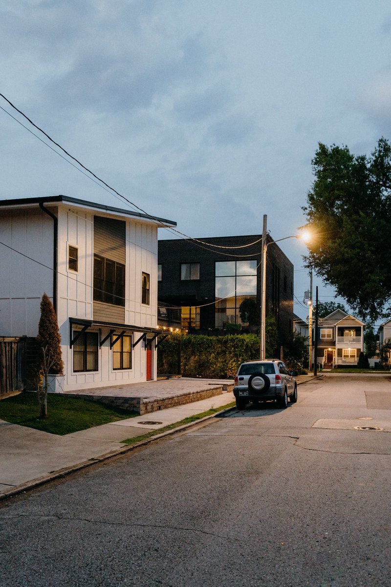 LEP_VIP's tweet image. Little stroll around the neighbourhood last night