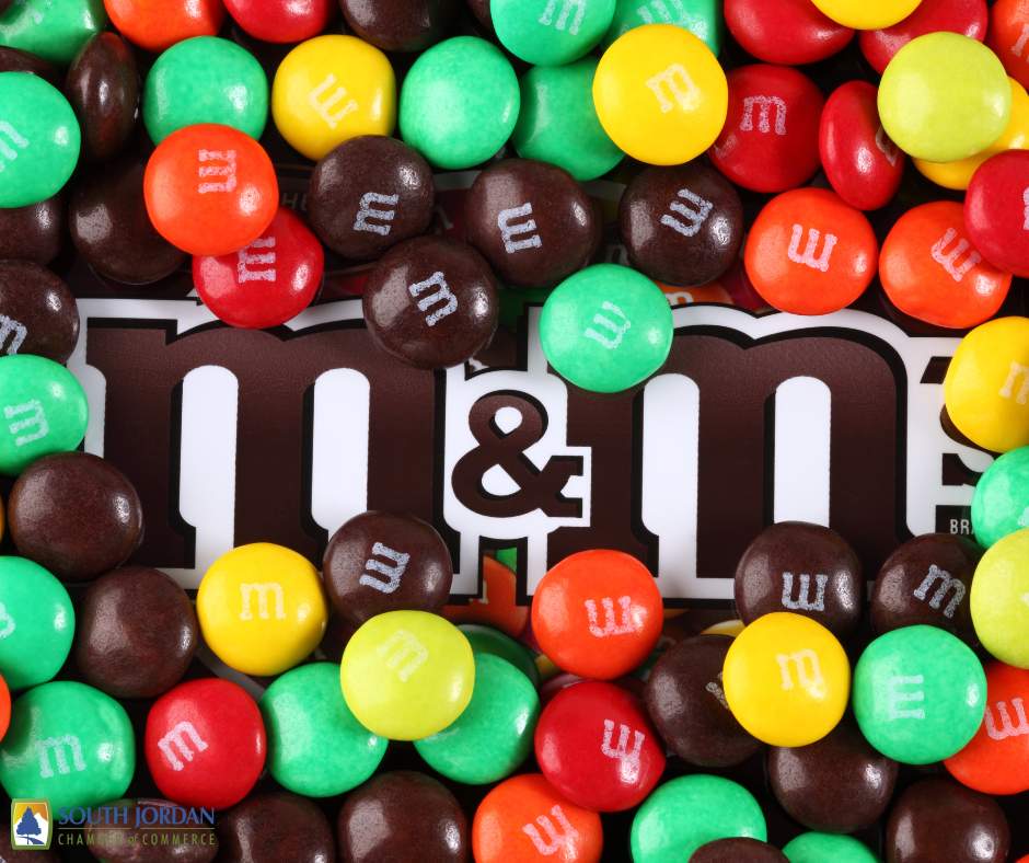 SJCofCommerce's tweet image. Mondays and a pack of candy-coated chocolates get better and better, one piece at a time. Savor the sweetness! Enjoy your Monday! #happymonday #sweetmonday