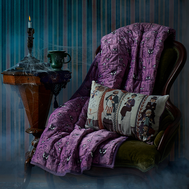 DisneyKeep's tweet photo. The Haunted Mansion Classic Collection is arriving to https://t.co/Pt7JK7uEet on July 10th  #disnykeep

 #disneyfashion #disneymerchandise #disney #disneybound #disneymerch #waltdisney #disneylife #disneystyle  #wdw #disneyworld #shopdisney #shopdisneyparks  #thehauntedmansion https://t.co/YFW6jpv7qS