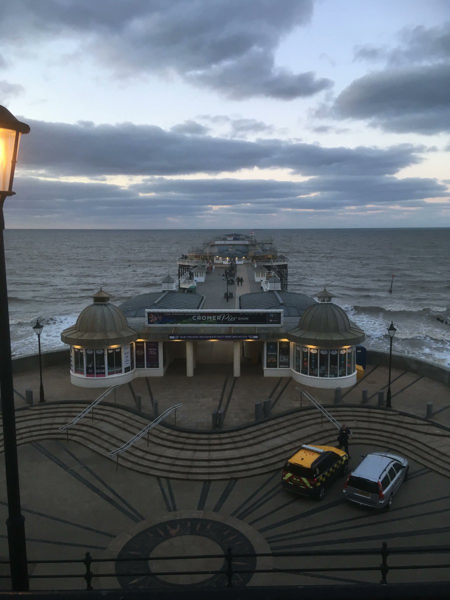 Cromer in #Norfolk has inspired many writers over the years, including Oscar Wilde, Elizabeth Gaskell,  A.C. Swinburne, Jane Austen, Alfred Tennyson, Daniel Defoe and Arthur Conan-Doyle. Set into the promenade  are quotations from some of them. 
#writers #travel 
@CromerMuseum