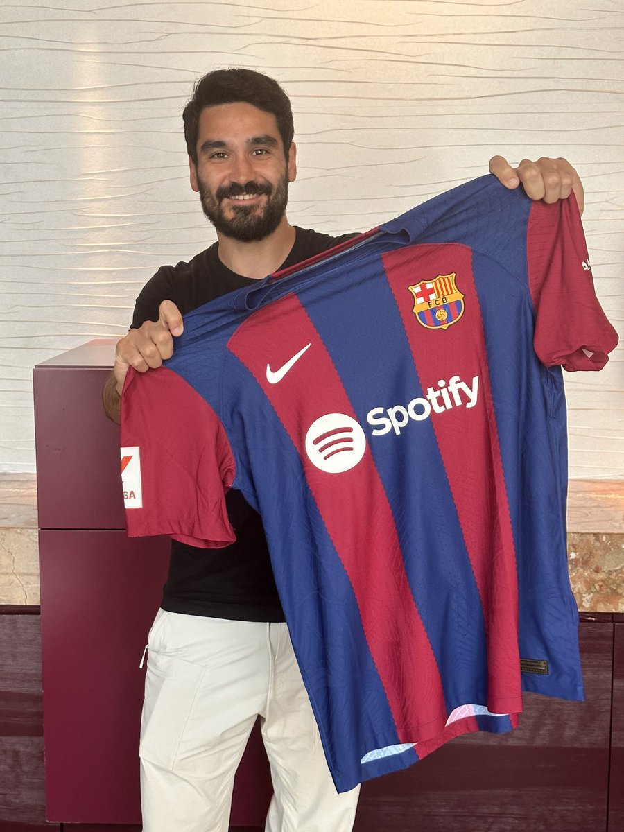 So happy to join this amazing club 🔵🔴 Can't wait to get this new chapter started 🔥 #ForçaBarça @FCBarcelona