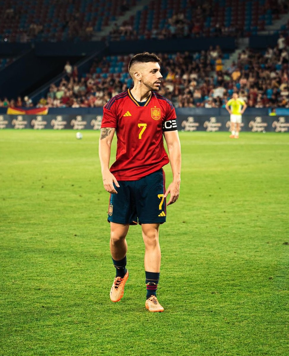 DjMaRiiO tweet media