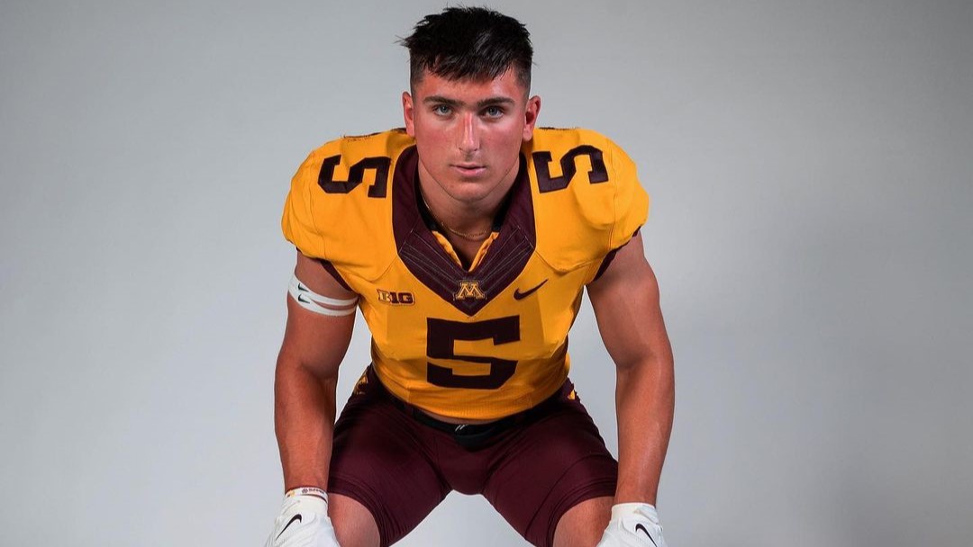 Detroit Lakes LB @MasonCarrier5 was the first commit in the #Gophers '24 class, and following his official visit, he's still loving that choice.

"My commitment was the best decision of my life so far. I'm getting in the boat and setting sail."

247sports.com/college/minnes…
