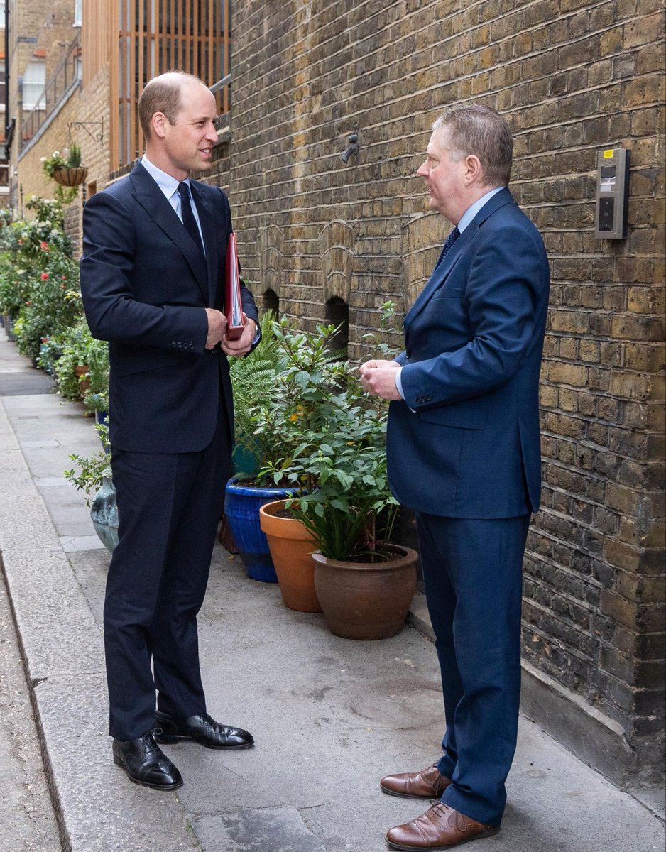 Hear from our Chief Executive Mick Clarke live on
<a href="/LBC/">LBC</a> now!

We are thrilled to be a Sector Partner of <a href="/HomewardsUK/">Homewards</a>, and know that when we come together we can prevent and end #homelessness.  

To find out more, listen at the link below:
globalplayer.com/live/lbc/londo…