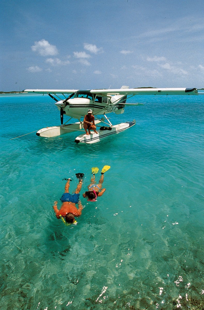 Nothing beats #islandhopping in The Bahamas! Odyssey Aviation, Voted #1 FBO in The Caribbean, & the largest Private Aviation Service provider - Nassau, Exuma, and at Governor's Harbour & Rock Sound in Eleuthera.🛩️🏝️😎✈️🇧🇸