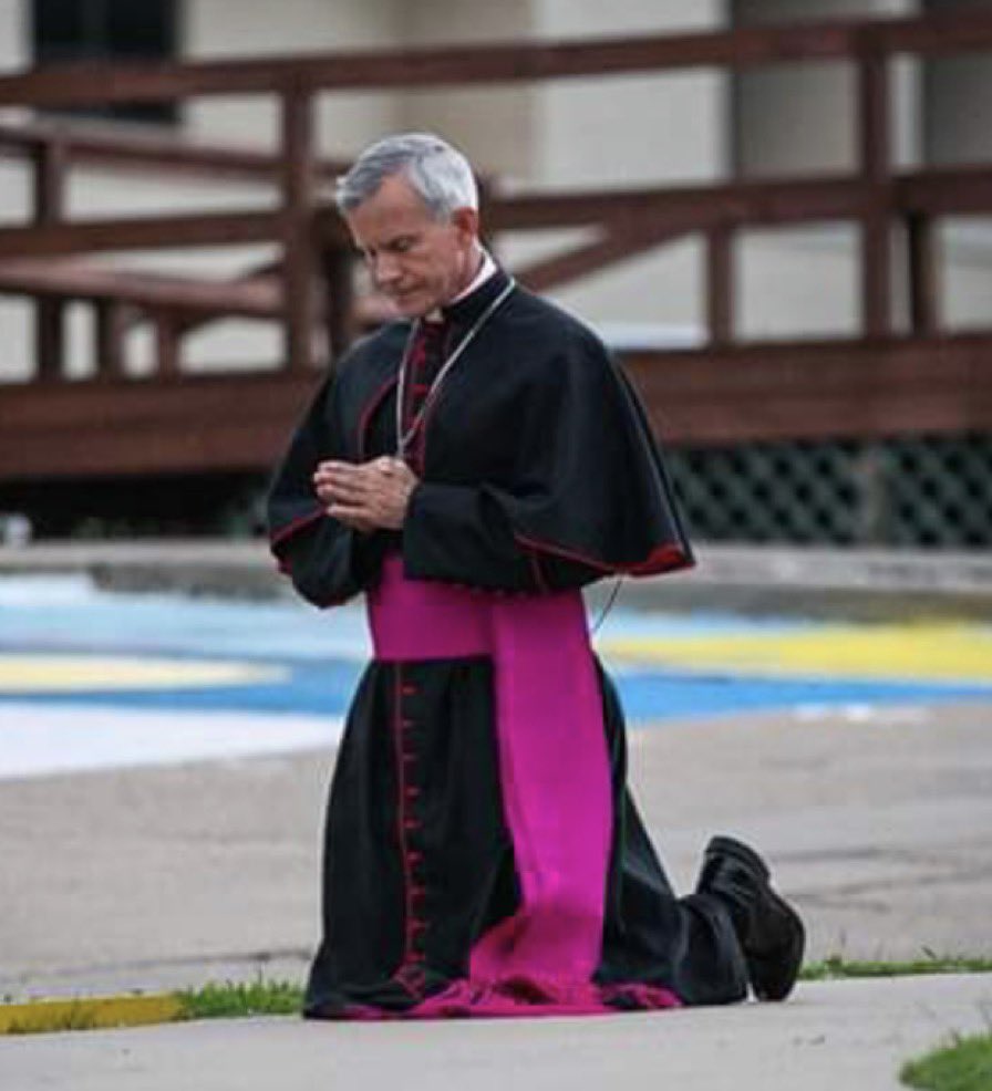 The Pope is investigating Tyler, Texas Bishop Joseph Strickland after his leading the prayer against the LA Dodgers and for his critical statements of the Pope’s liberalizing agenda. 

Pray for him: @Bishopoftyler