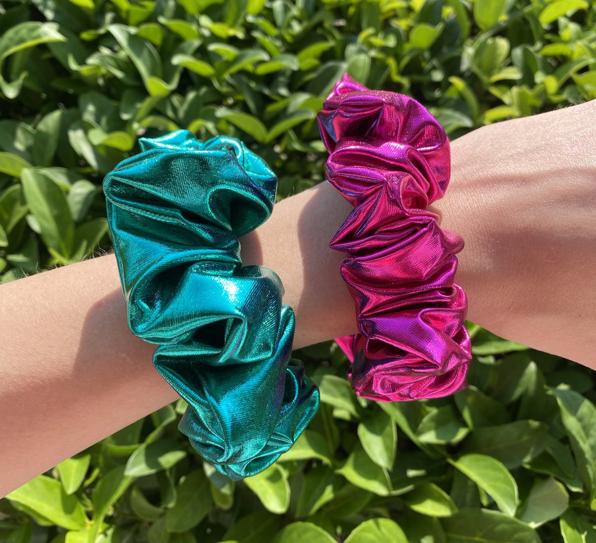 Danis_Threads's tweet image. Just added the pretty emerald green metallic scrunchies to my shop! Which one is your fav?😍🩷
DanisThreads.etsy.com
