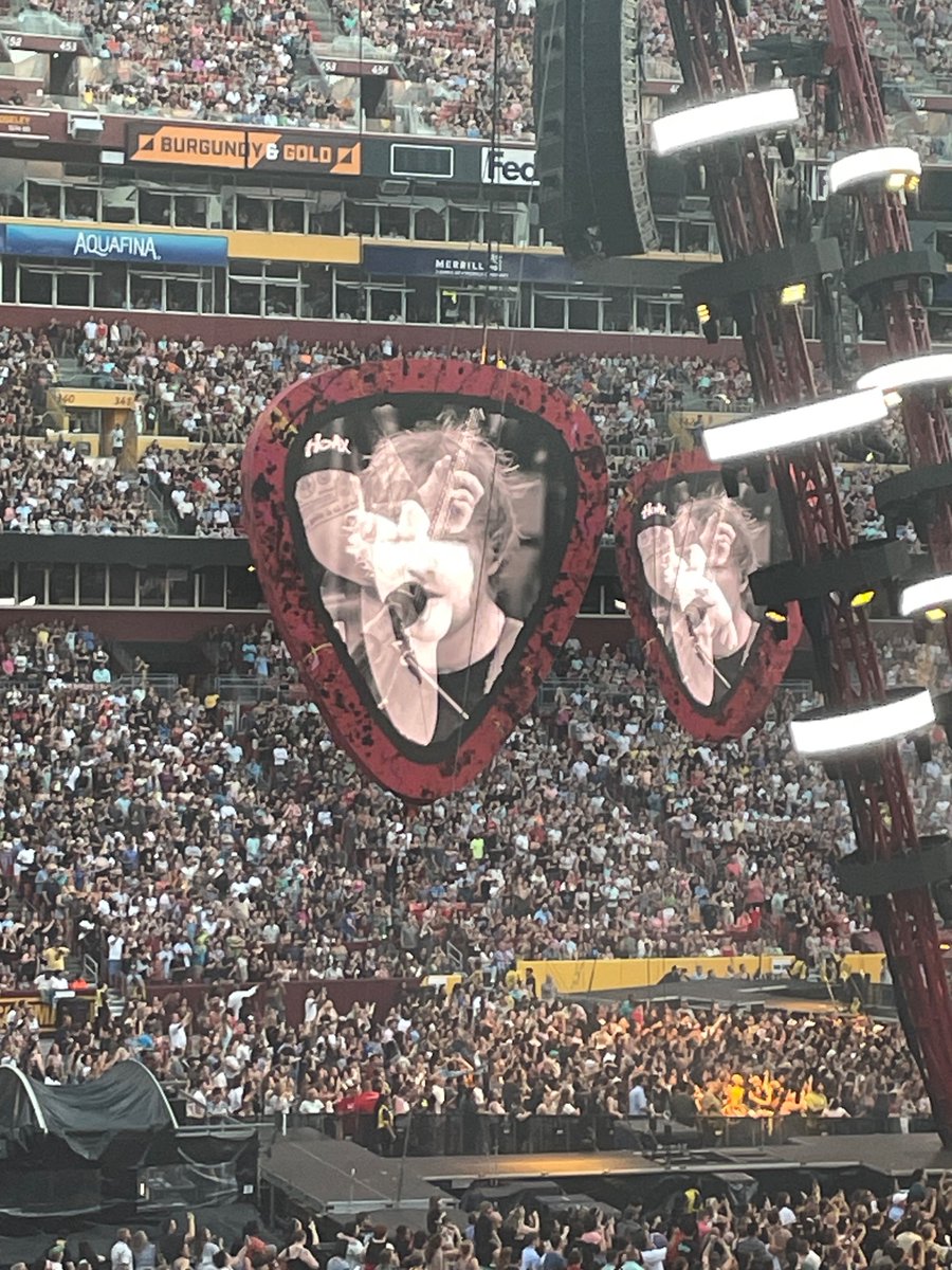 Sweet Ginger bby was amazing in DC on Saturday. <a href="/edsheeran/">Ed Sheeran HQ</a>