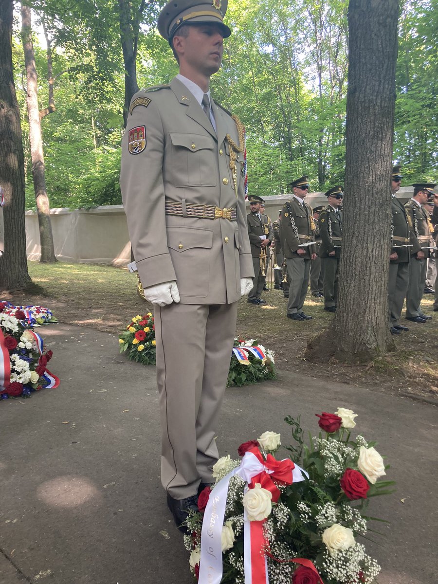 Ayesha Rekhi tweet media