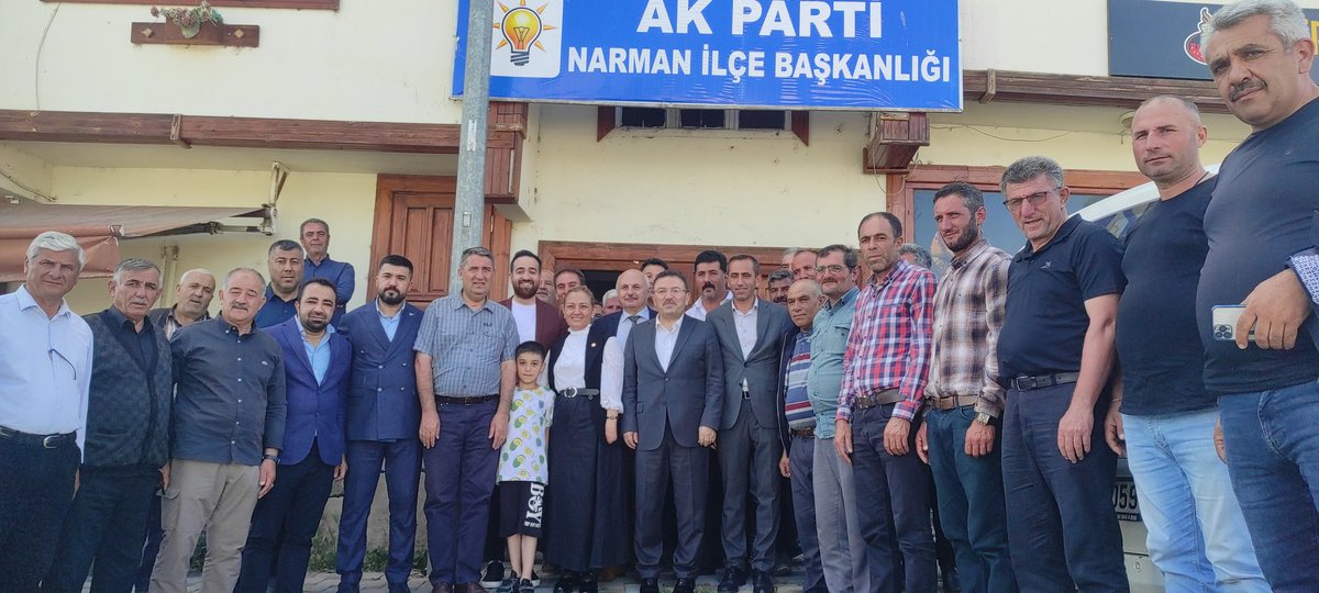 📍NARMAN 📍

Narman İlçe Başkanlığı Binamızda dostlarla hasbihal edip, bayramlarını tebrik ettik.
İstişarelerde bulunduğumuz toplantımıza katılım sağlayan İlçe Başkanımıza, Belediye Başkanımıza, İlçe Koordinatörümüze ve  hemşehrilerimize şükranlarımı sunuyorum.