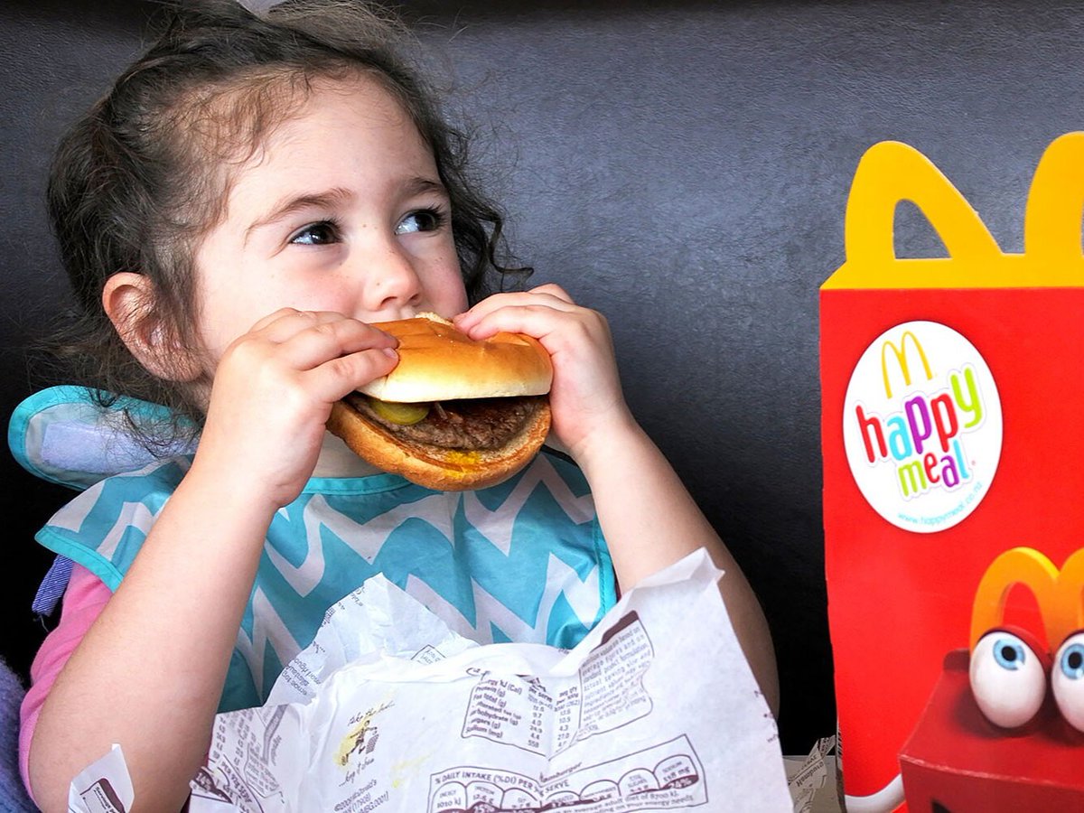 Did you know for every Happy Meal purchased, McDonald’s donates a portion of the proceeds towards the Ronald McDonald House Charities? Your Happy Meal purchases are changing the world for RMHC CTMA families! #KeepingFamiliesClose