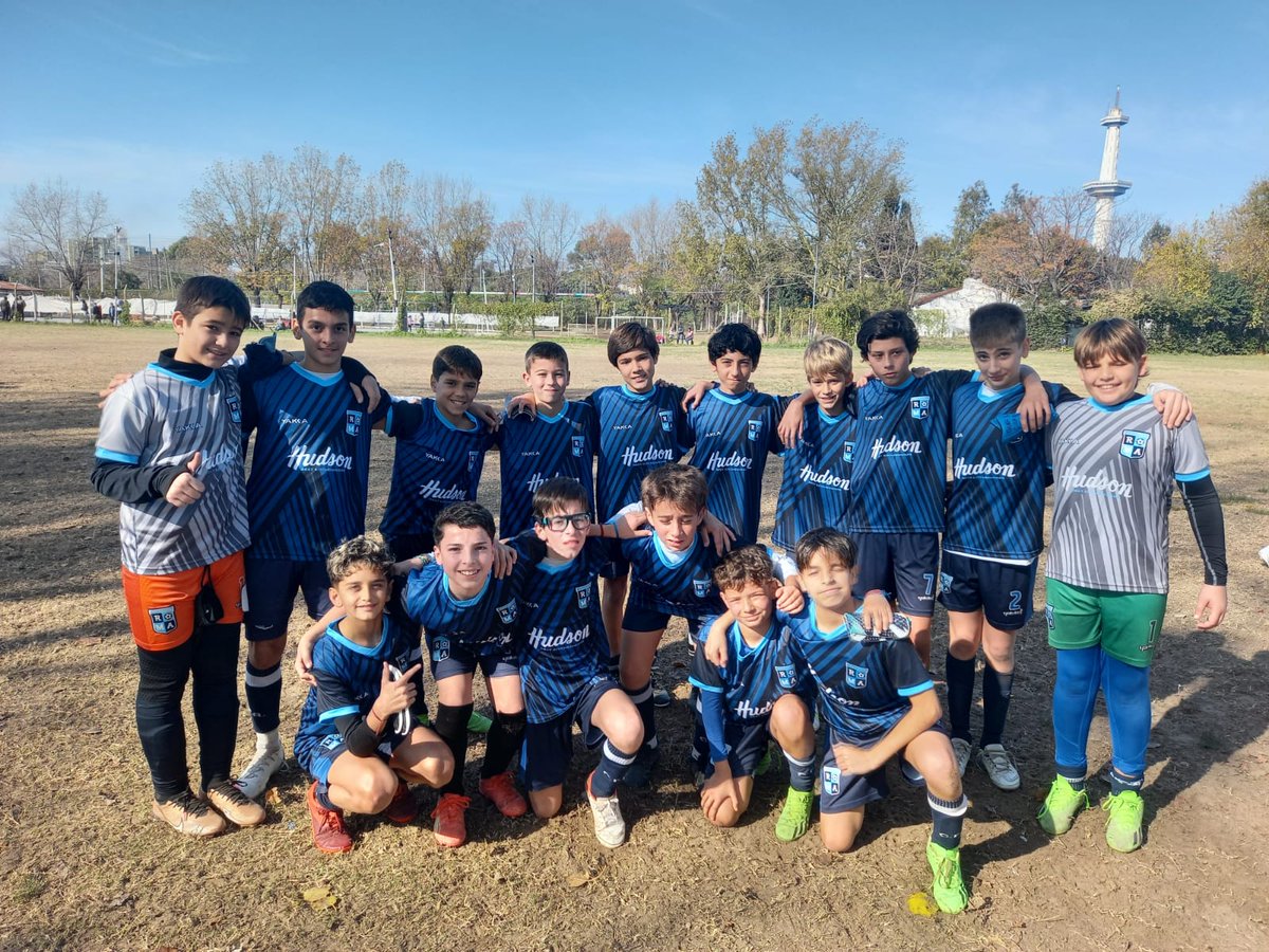 SABADOGOL's tweet photo. #Infantil
Las 4 categorías de @futbolroma https://t.co/xgnLLMYm79