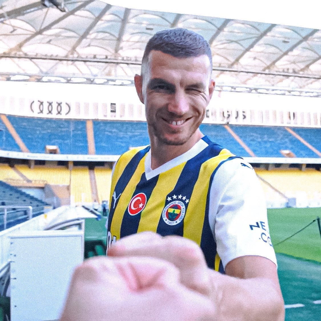 🔥 Edin Dzeko: 'Ben ne zaman Galatasaray'a  gitmek istemişim ? Erden Timur neden böyle bir açıklama yaptı bilmiyorum.' 

Sercan Hamzaoğlu