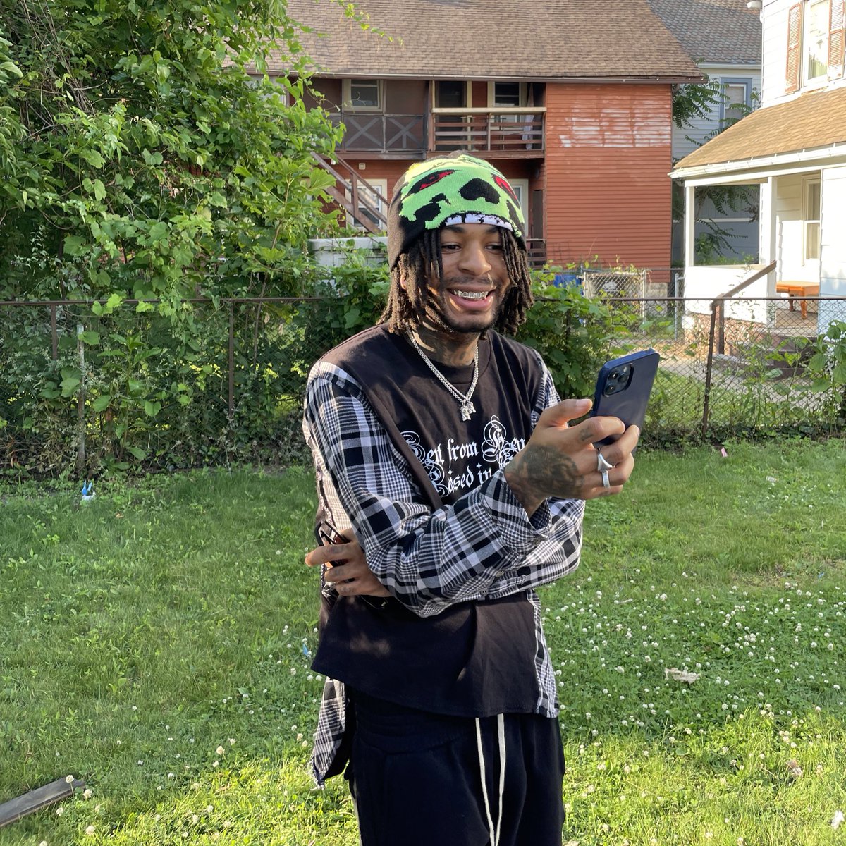 holdupwtfyd's tweet image. New this week!