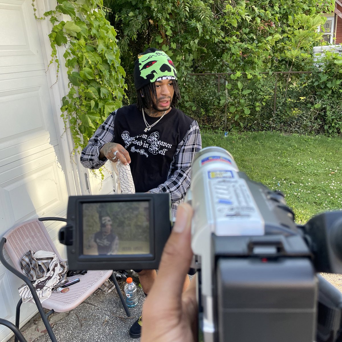 holdupwtfyd's tweet image. New this week!