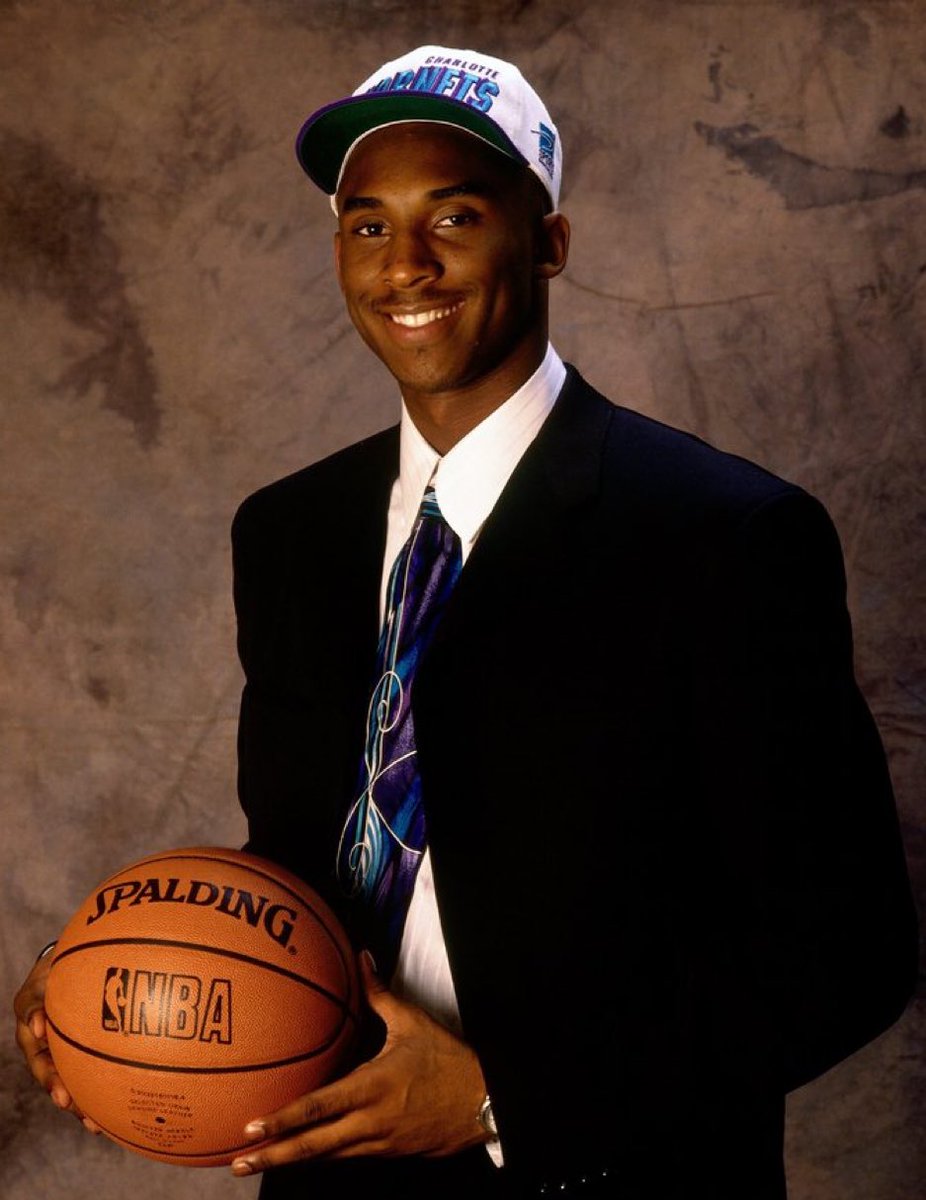 Tarihte bugün
Charlotte Hornets Kobe Bryant'ı draft etti