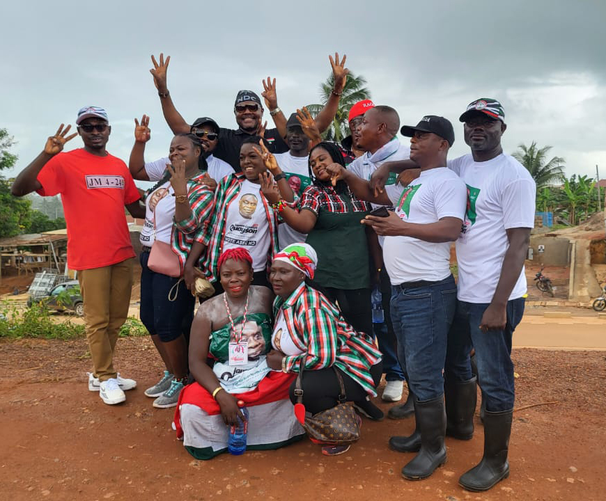 Assin North called, and I responded. Tomorrow, the good people of Assin North will echo the voices of Ghanaians by voting for justice and development. 
Victory for Hon. Gyakye Guayson, Nyame ay3 awie!
#AssinNorth #NDC