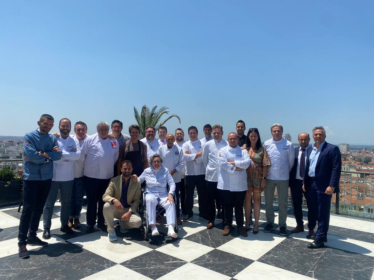 📷 Asamblea General #FACYRE
Un placer realizar la Asamblea en el <a href="/ClubFinGenova/">ClubFinancieroGénova</a> en tan buena compañía👨‍🍳👩‍🍳