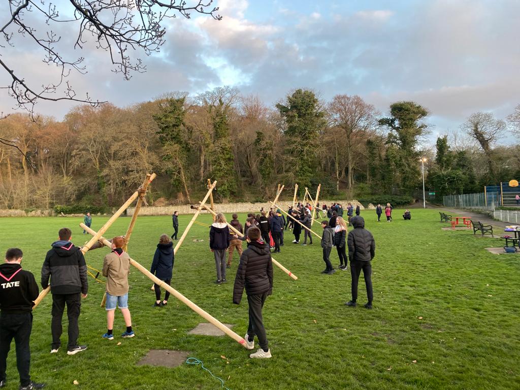 Catapults! We got the Explorers to test their pioneering skills to see who could send items the furthest across the park. No strangers were hit, however there was a few happy dogs with all the tennis balls being launched
