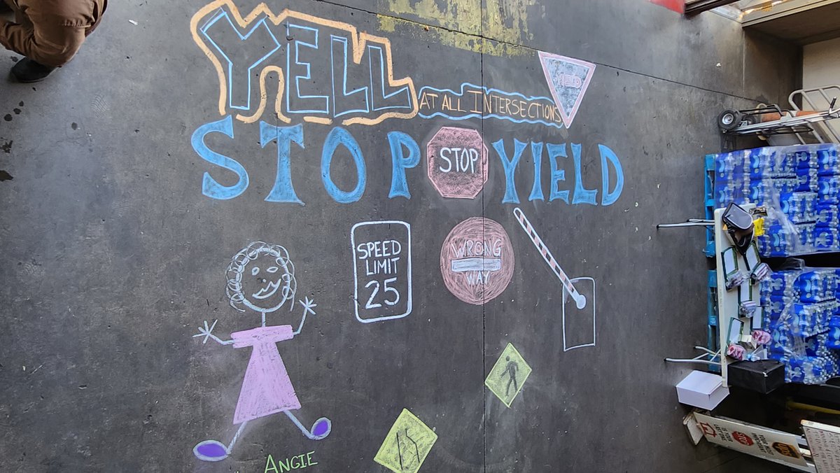 CamelbackCHSP's tweet image. YELL AT ALL INTERSECTIONS and OBEY ALL POSTED SIGNS
@Tempe_safeTman @marc_peeler @beckyb_ups @UPSphoenix @division_east @UpsSafeTguys @NaplesSafety @UPSers @DINAUPS1 @JaradZimmerman @UPSGlobalSafety