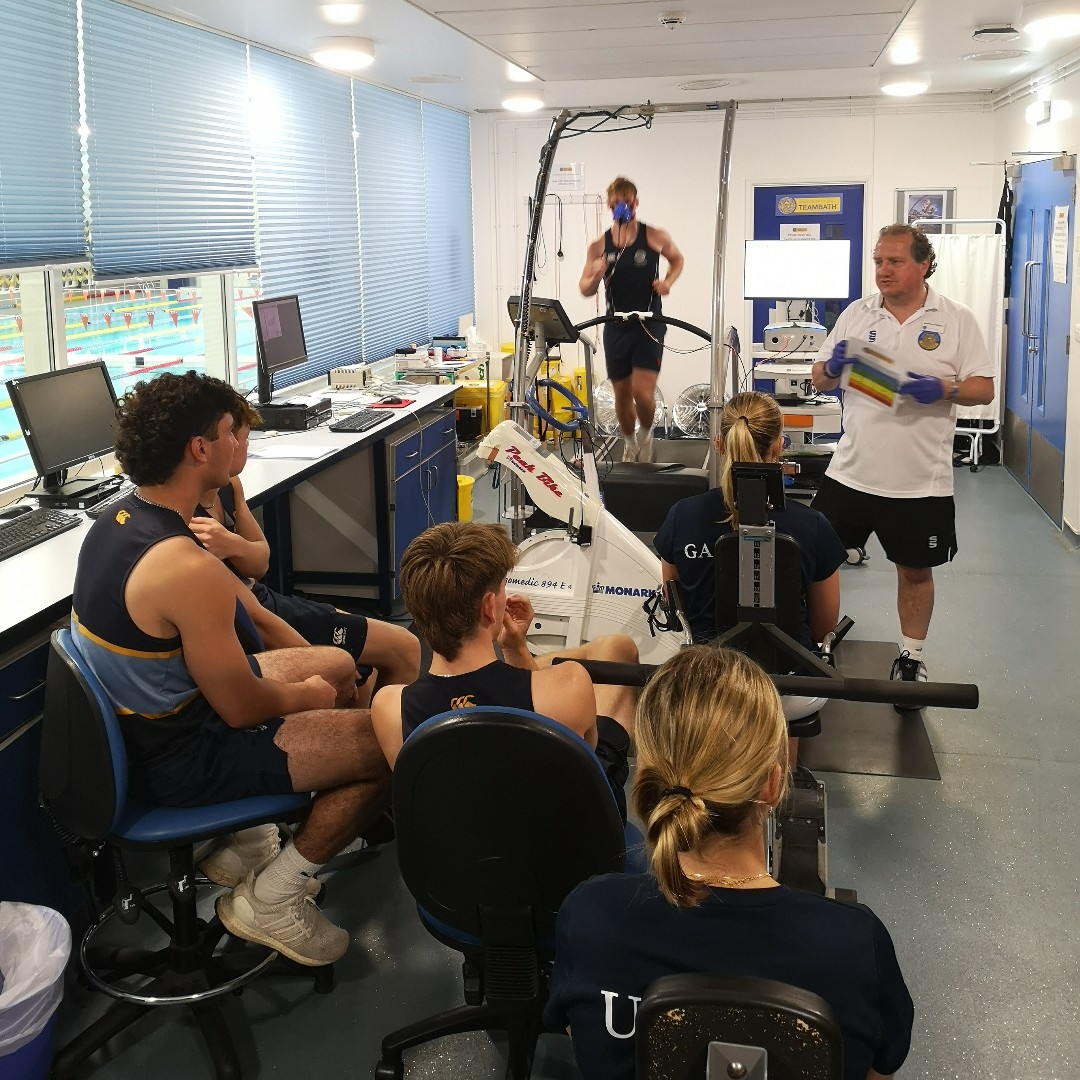 Our A level PE boys enjoyed a joint trip with @SherborneGirls to @TeamBath @UniofBath. Joe M completed the demanding VO2 max test, Oli G tested his isokinetic strength, and Jonty H hit peak power on the Wingate test. 
#sportsscience #athletedevelopment #sherbornesport
