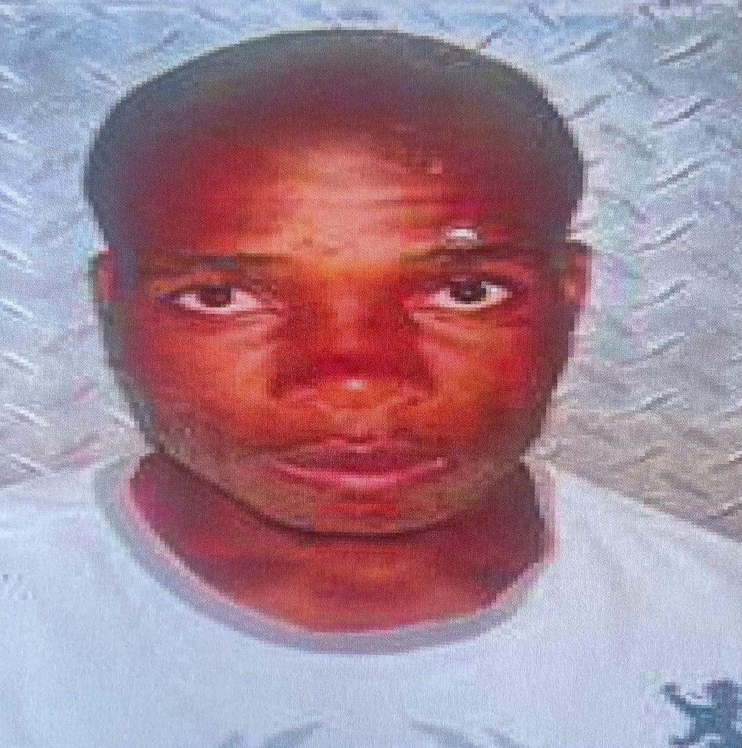 _ArriveAlive's tweet photo. Suspect who stole a firearm sought in KwaMashu https://t.co/ZxZECfAuAg
#ArriveAlive #StolenFirearm #SuspectSought #RUSA https://t.co/x6ksLTjGV4