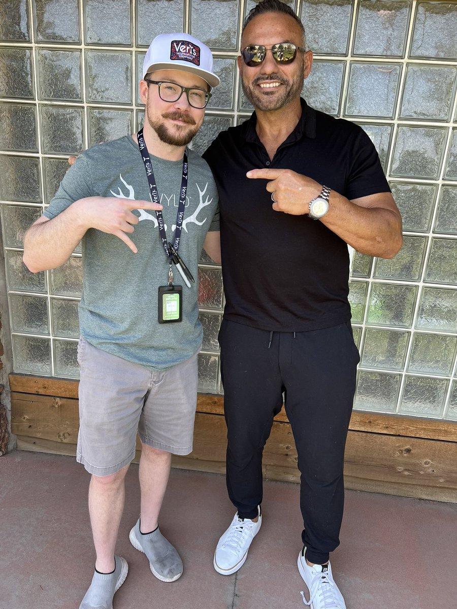 tony casillas tweet media