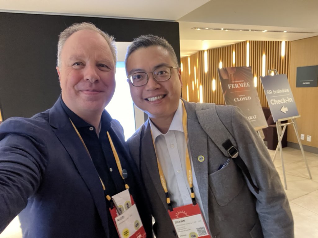 RuudWJanssen's tweet photo. Standing room only at #PCMAEC - “What #Eventprofs need to know about Generative AI “ with Veemal and Jonathan 
-#DESIGNtoCHANGE #EventCanvas https://t.co/KGRrVd0SCb