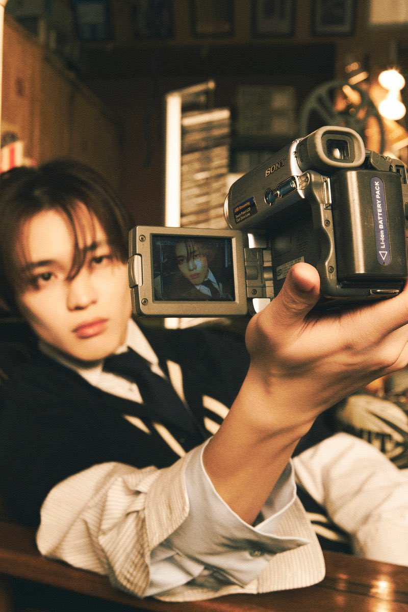 petchanook's tweet photo. หล่อน่ารักเหมียวๆเหมาคนเดียวหมดโร้ก😭 https://t.co/chCSzdgTee