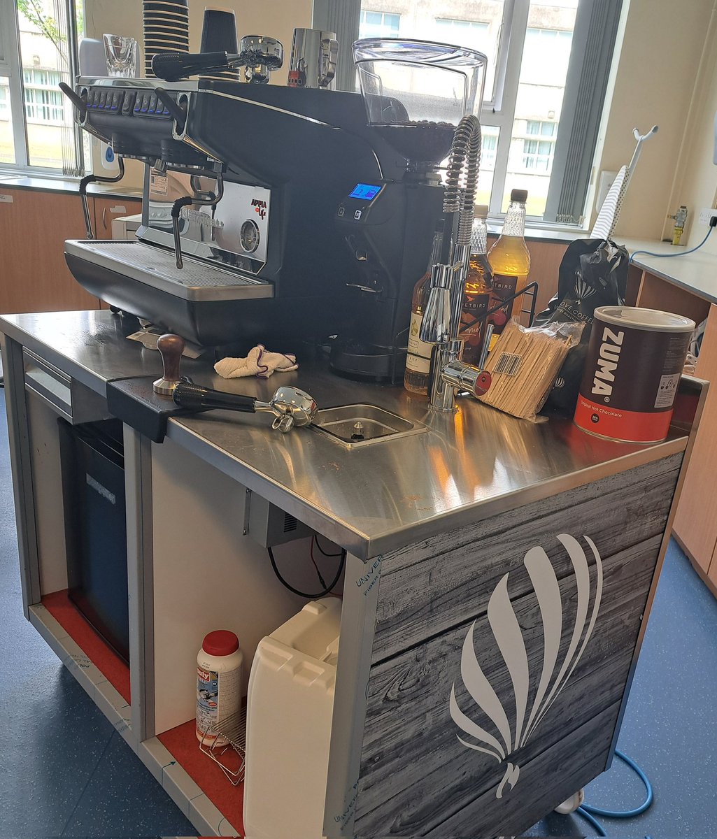 An exciting new venture for <a href="/KilsythAcademy/">Kilsyth Academy</a> with @WeLoveCoffee1 😀 Lots of opportunities for our young people across the school as well as our SfW Hospitality class and <a href="/FridaysKa/">KAFutureFridays</a>
Watch this space! ☕️